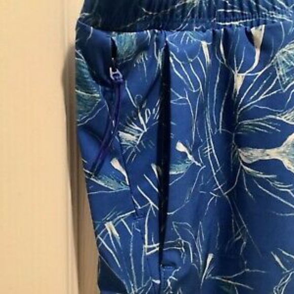 NWT ALL IN MOTION Performance Athletic 7” inseam Floral Print Blue Shorts 3XL - Picture 3 of 5